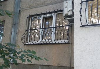 Решетки за прозорец
